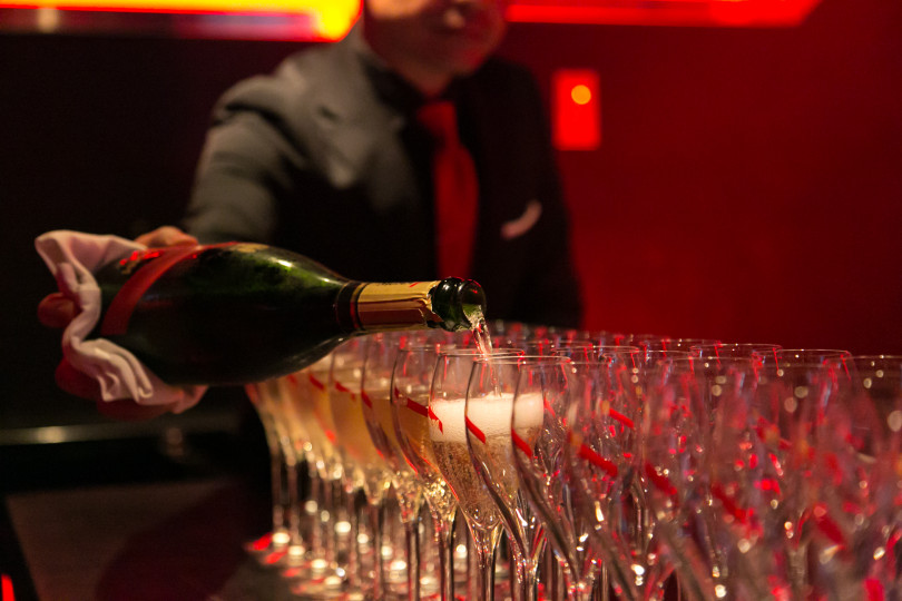 CHAMPAGNE BAR #MUMMCLUB（シャンパン バー マムクラブ）