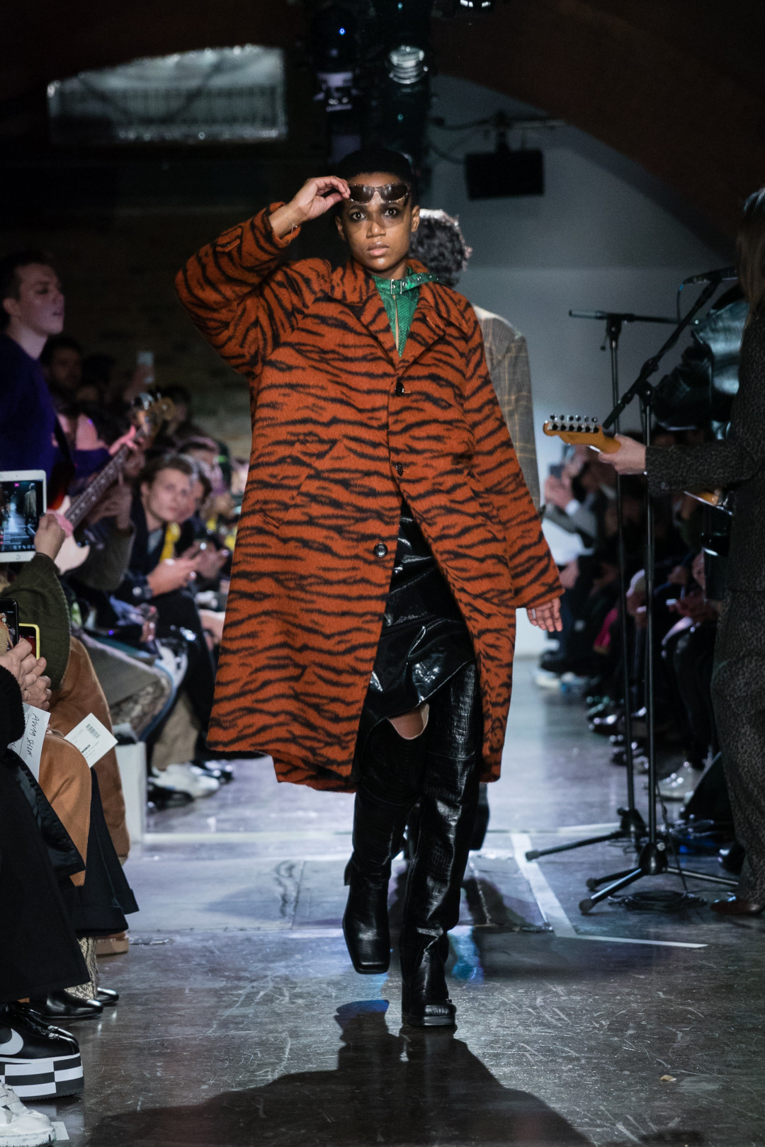 ジョン ローレンス サリバン ポストパンクの音楽に共鳴 19 秋冬コレクション Photo 21 25 Fashion Headline