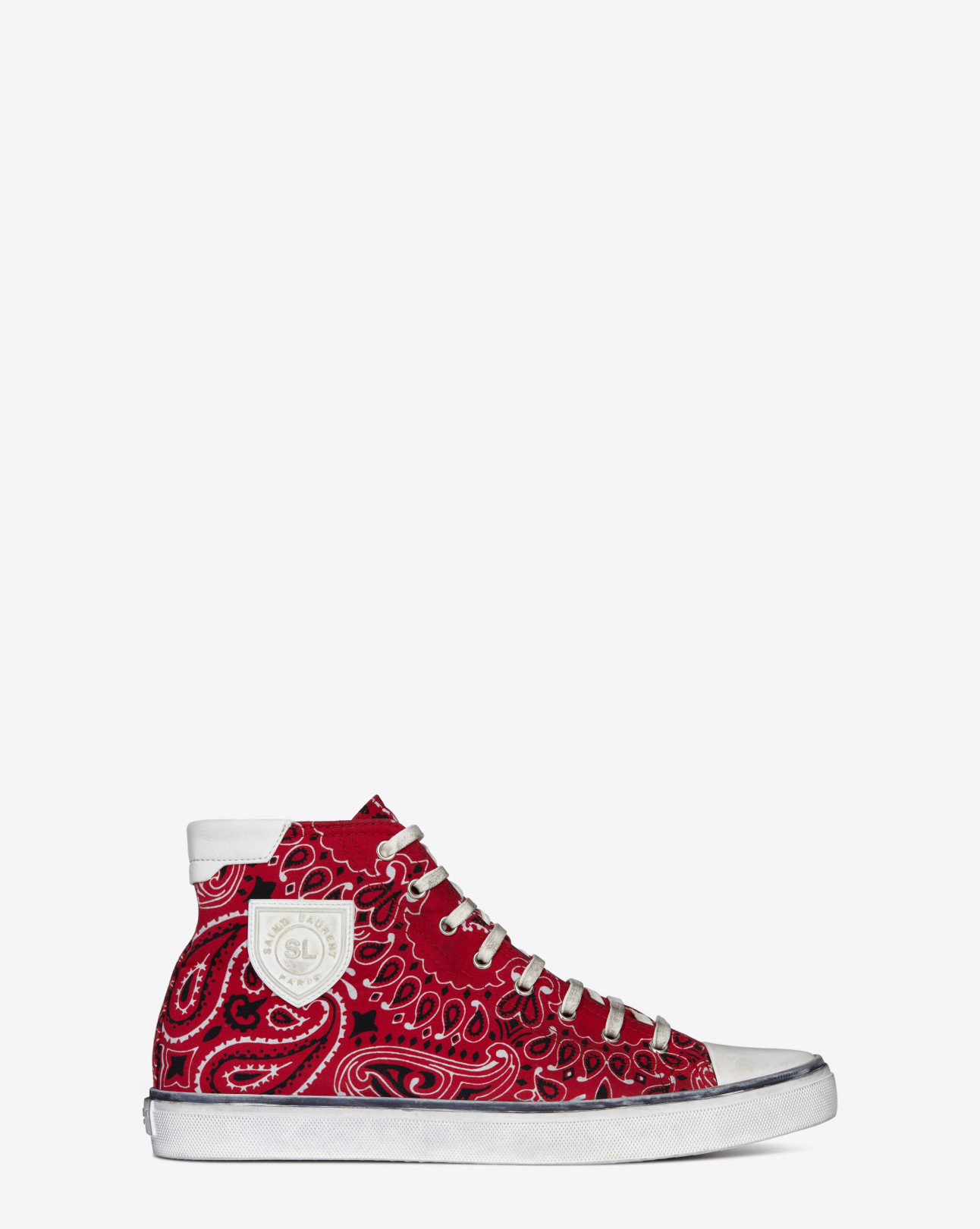 BEDFORD MID TOP SNEAKER IN RED BANDANA PRINTED CANVAS 10万円
