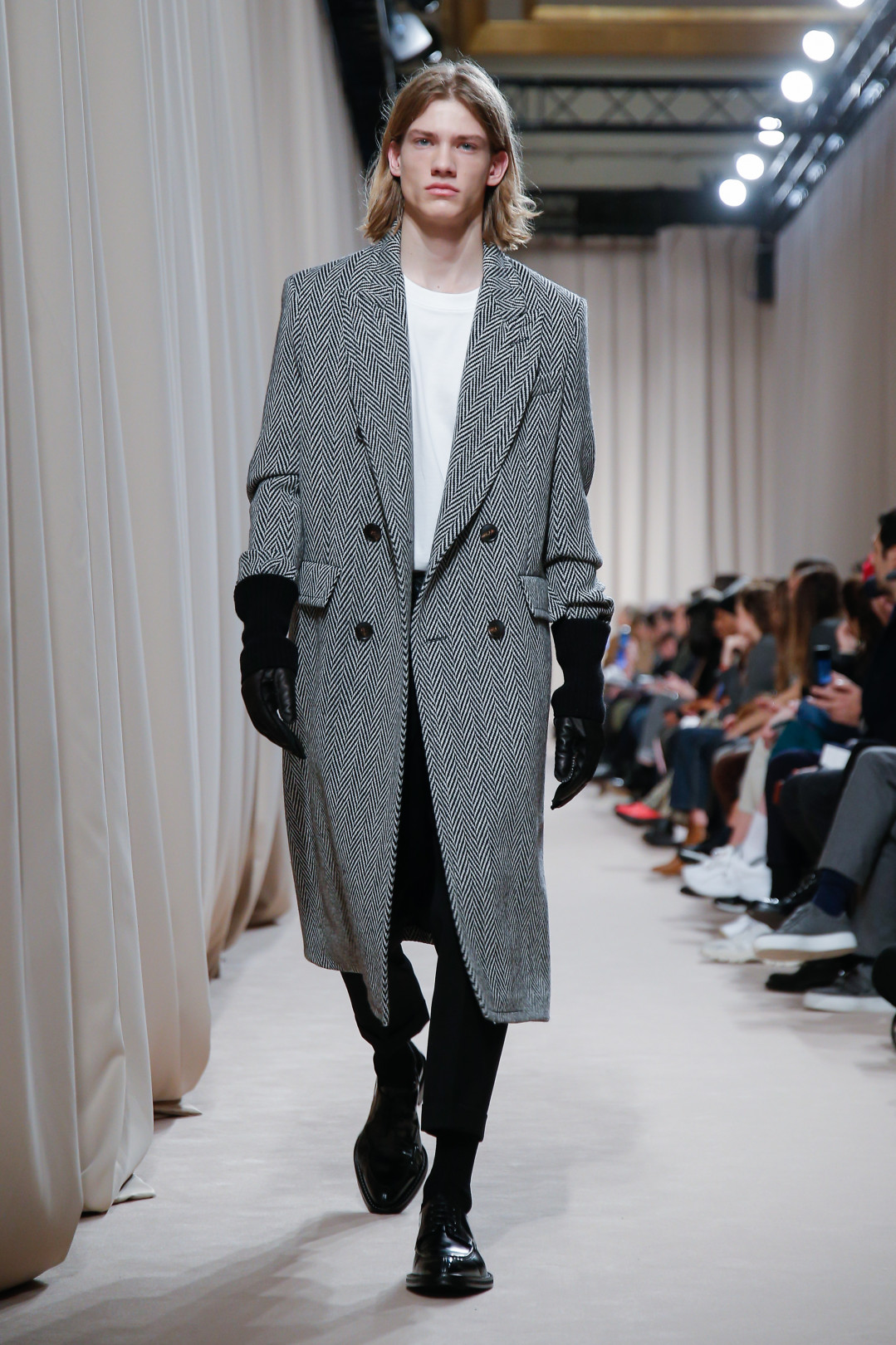 パリの男が愛する、アミ アレクサンドル マテュッシ【201920秋冬メンズ】 PHOTO(40/49) FASHION HEADLINE