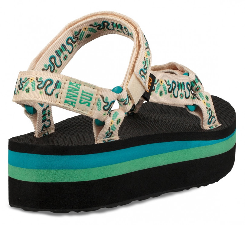 「フラットフォーム ユニバーサル（Flatform Universal）」Deep Teal（1万7,000円）