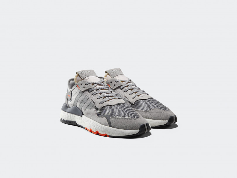 NITE JOGGER W DA8692 1万6,000円