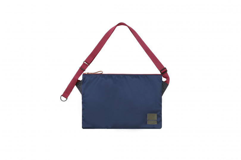 「SHOULDER BAG」（3万3,000円）