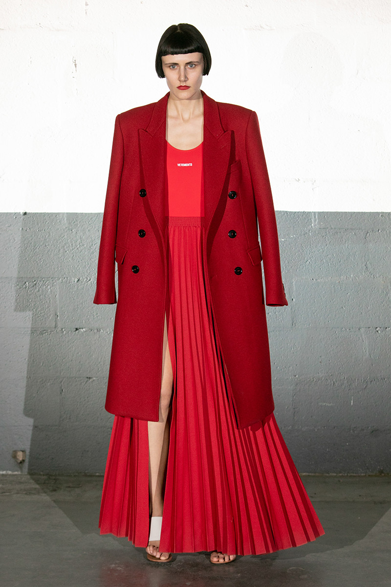 [LOOK] Vetements 2020-21 Fall/Winter Collection | PHOTO(50/82 ...