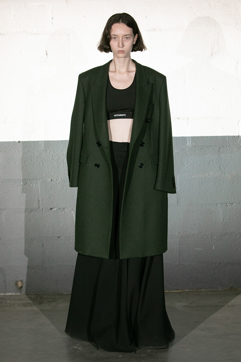 [LOOK] Vetements 2020-21 Fall/Winter Collection | PHOTO(49/82 ...