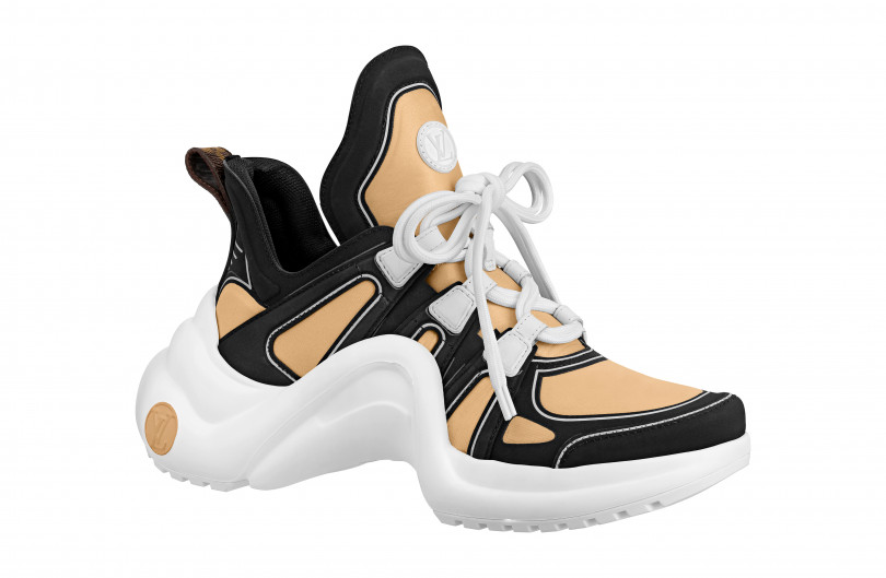 「LV ARCHLIGHT SNEAKER」（11万8,000円※予定価格）