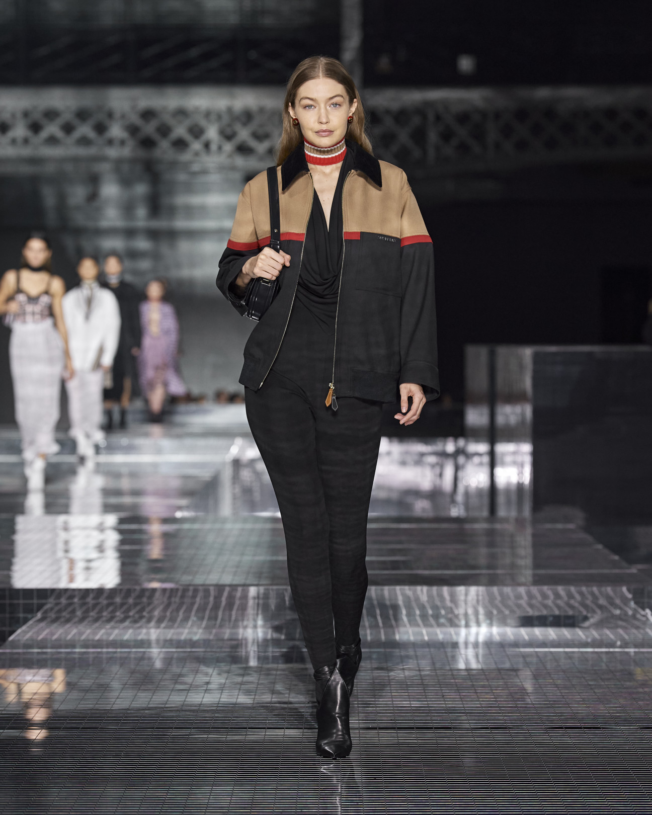 [LOOK] Burberry 2020-21 Fall/Winter Collection | PHOTO(60/99) | FASHION ...