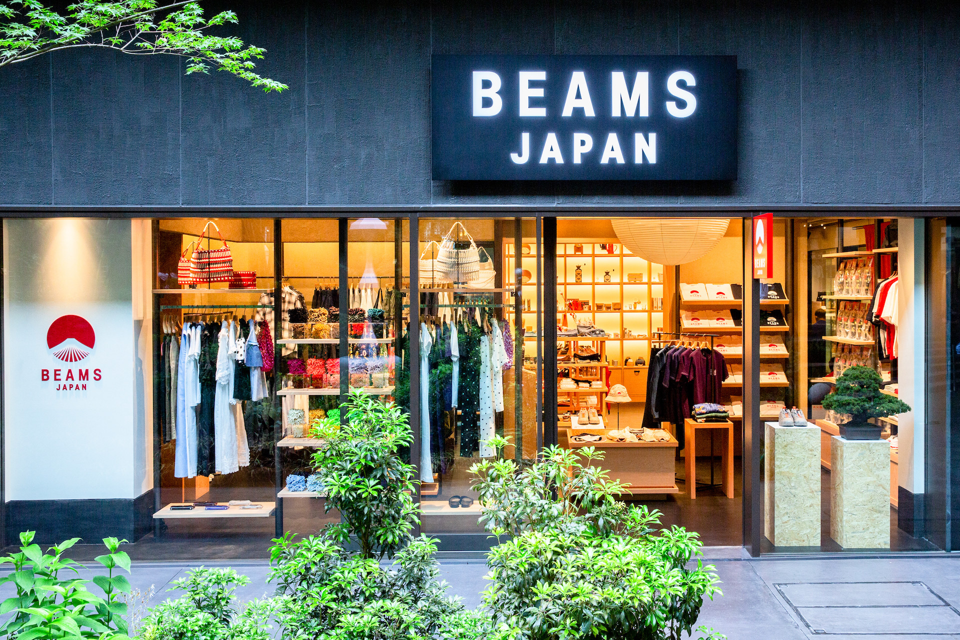 Beams opens its first store in Western Japan, 