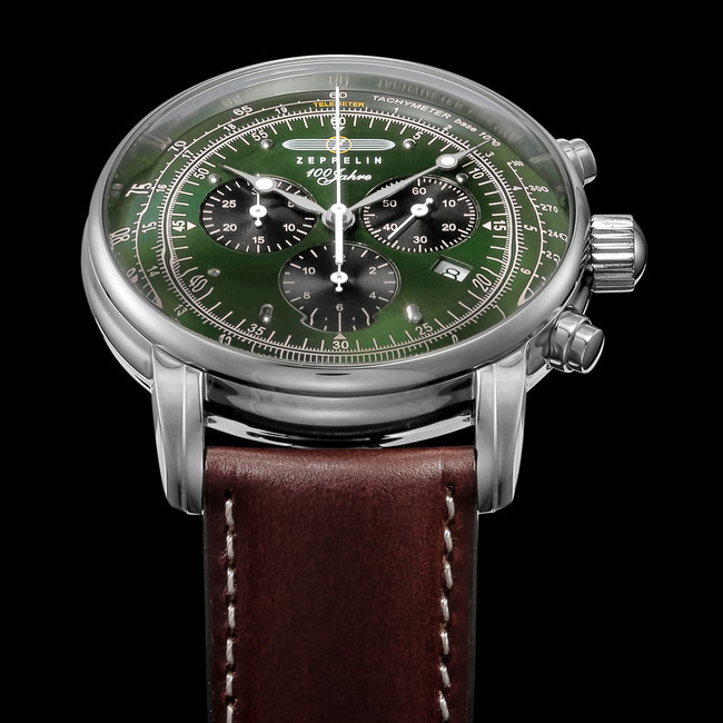 ドイツの腕時計「ツェッペリン」から100周年を記念したグリーン文字盤 