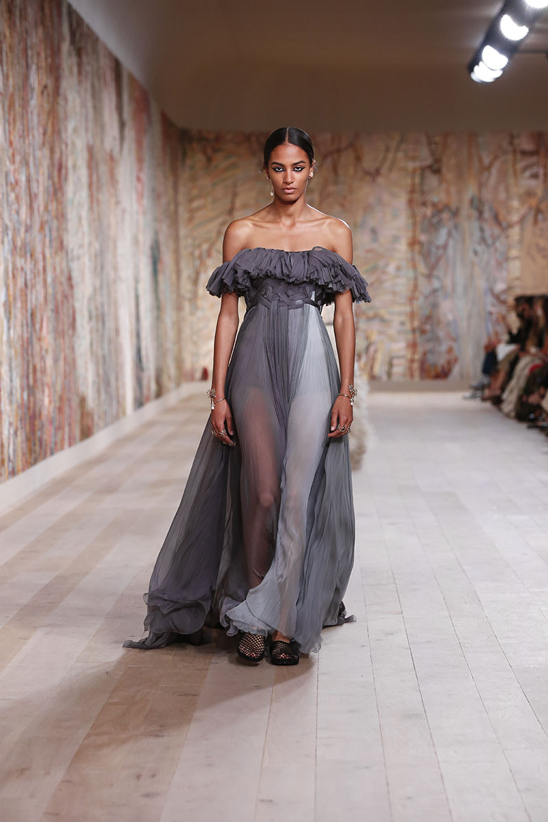 THE HAUTE COUTURE AUTUMN-WINTER 2021-2022 COLLECTION