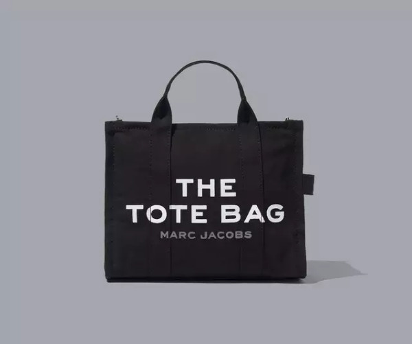THE SMALL TOTE BAG  3万1,900円