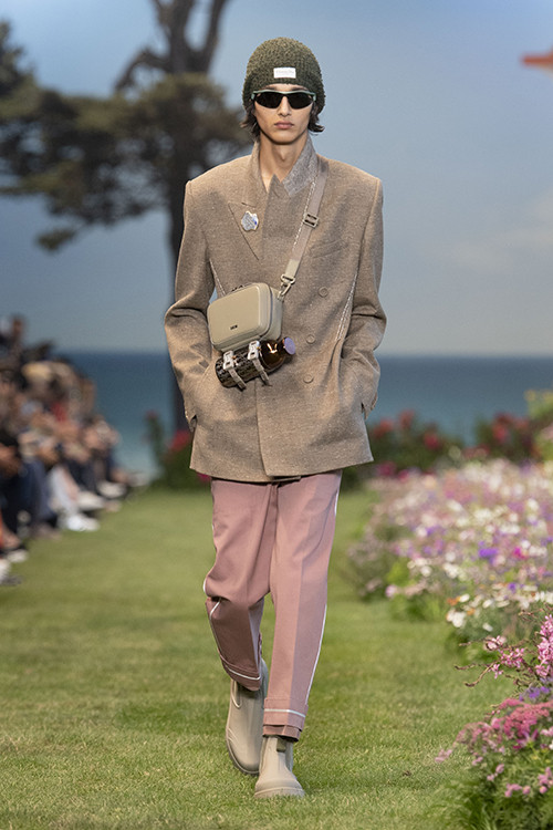 DIOR SUMMER 2023 MEN’S SHOW