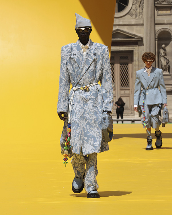 LOUIS VUITTON SPRING SUMMER 2023 MEN SHOW