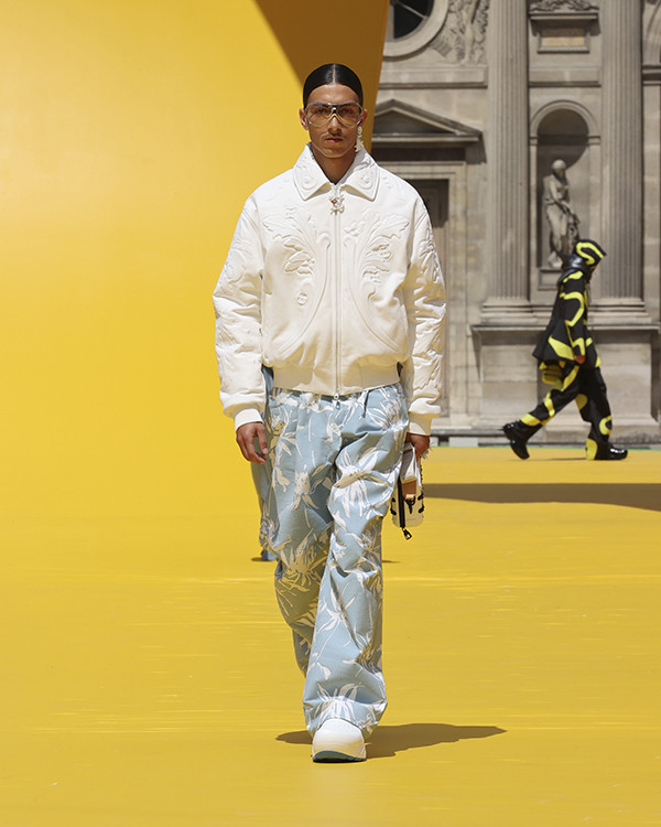 LOUIS VUITTON SPRING SUMMER 2023 MEN SHOW