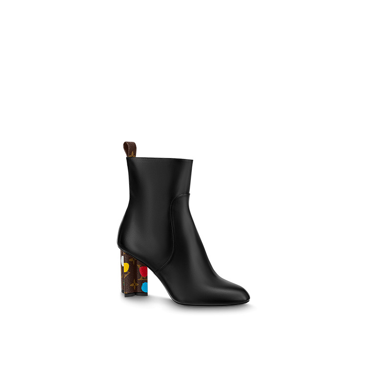 Louis Vuitton x Yayoi Kusama Silhouette ankle boot 8CM in Plain calf leather with Painted Dots print