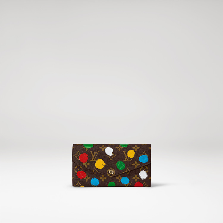 Louis Vuitton x Yayoi Kusama Sarah wallet in Monogram canvas with Painted Dots print
