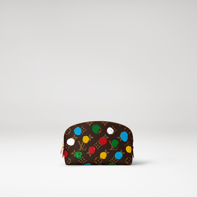 Louis Vuitton x Yayoi Kusama Cosmetic pouch in Monogram canvas with Painted Dots print