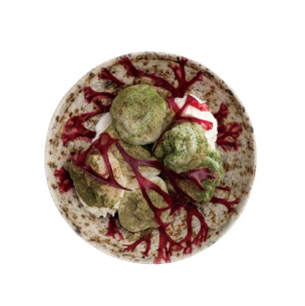 〈SEA VEGETABLE COMPANY/シーベジタブル〉 赤い海藻とカカオパルプのミルクムース （1皿）2,000円